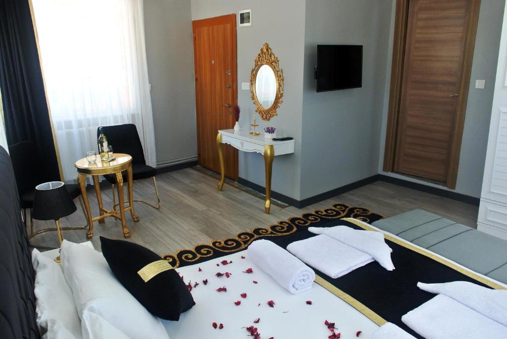 Emirhan Guest House