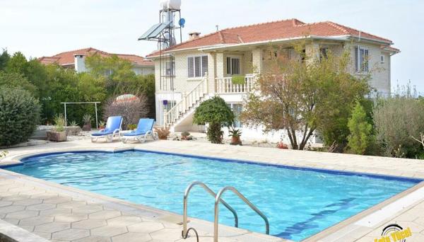 Buffavento Villa
