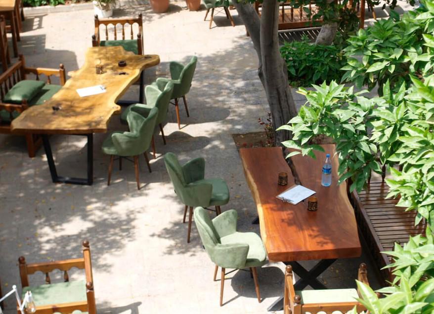 Avenue Hotel