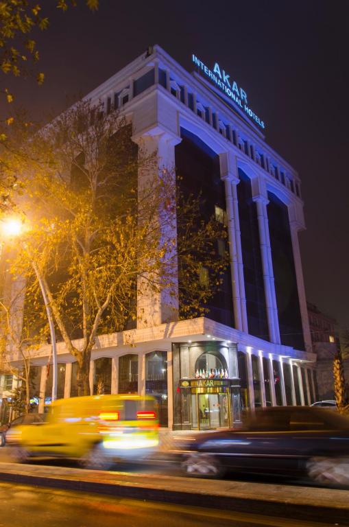 Akar Hotel International
