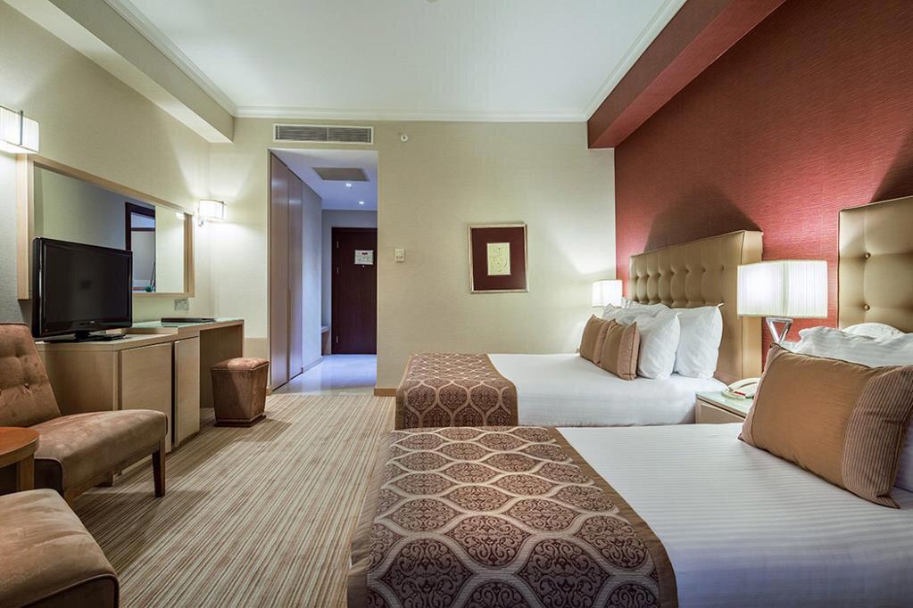 Acapulco Resort Convention Spa Hotel