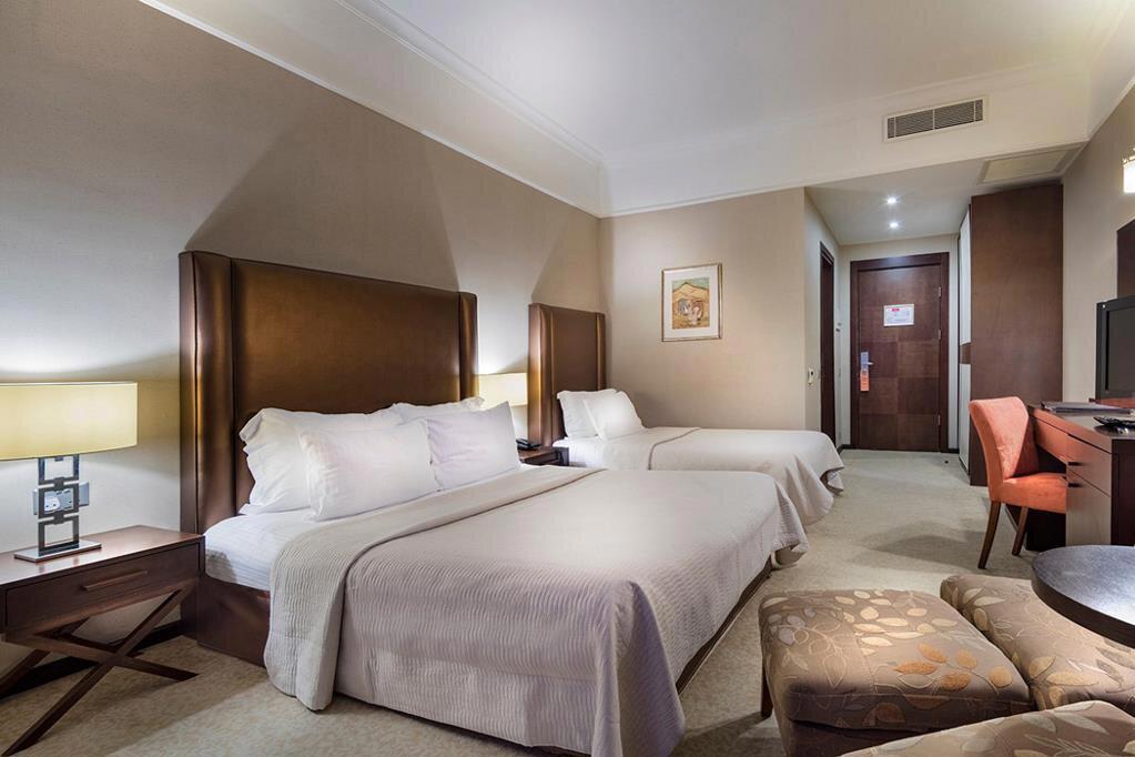 Acapulco Resort Convention Spa Hotel
