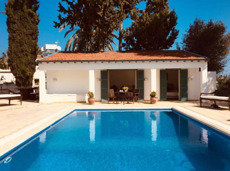 Villa Shifa By Amy Villas