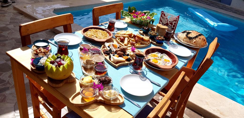 Hakan Hotel