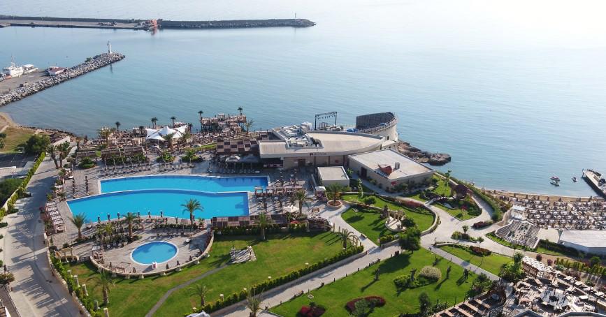 Lords Palace Hotel & Spa Casino