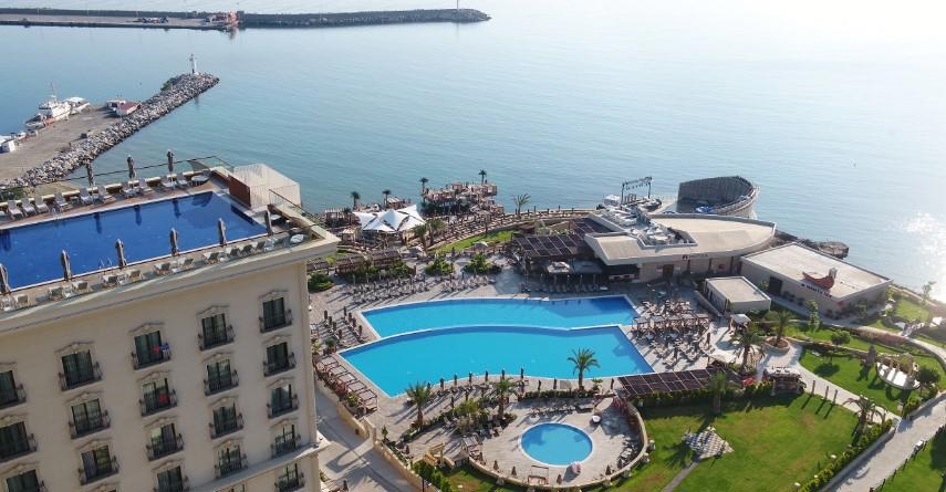 Lords Palace Hotel & Spa Casino