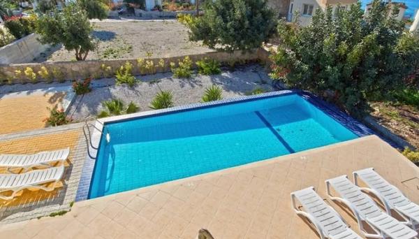 Villa Sunny By Amy Villas
