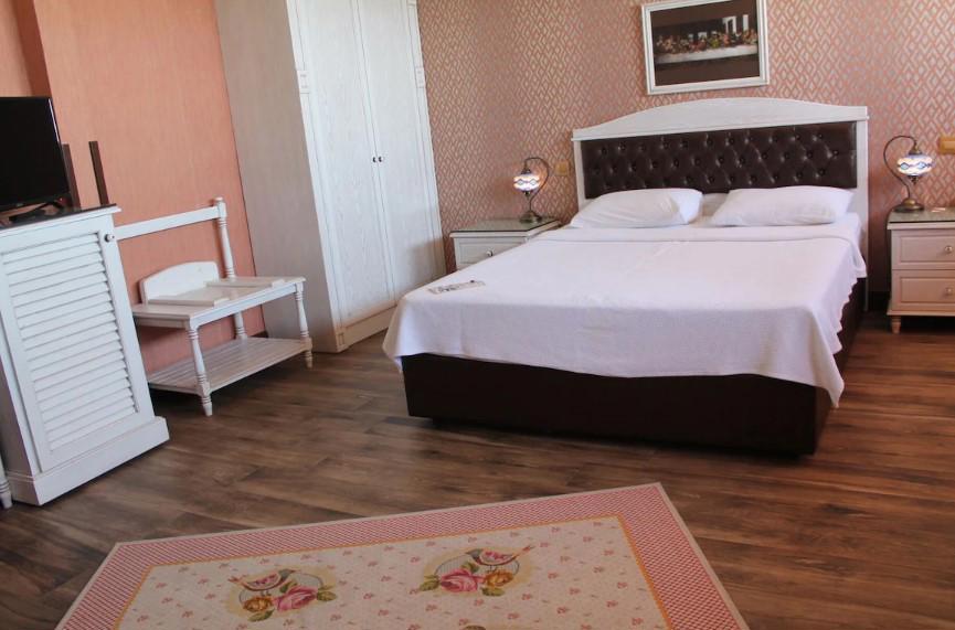 Bella View Art Boutique Hotel