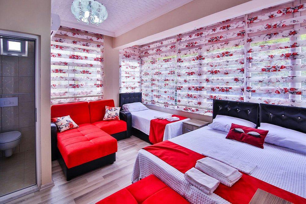 Kristal Otel Pansiyon