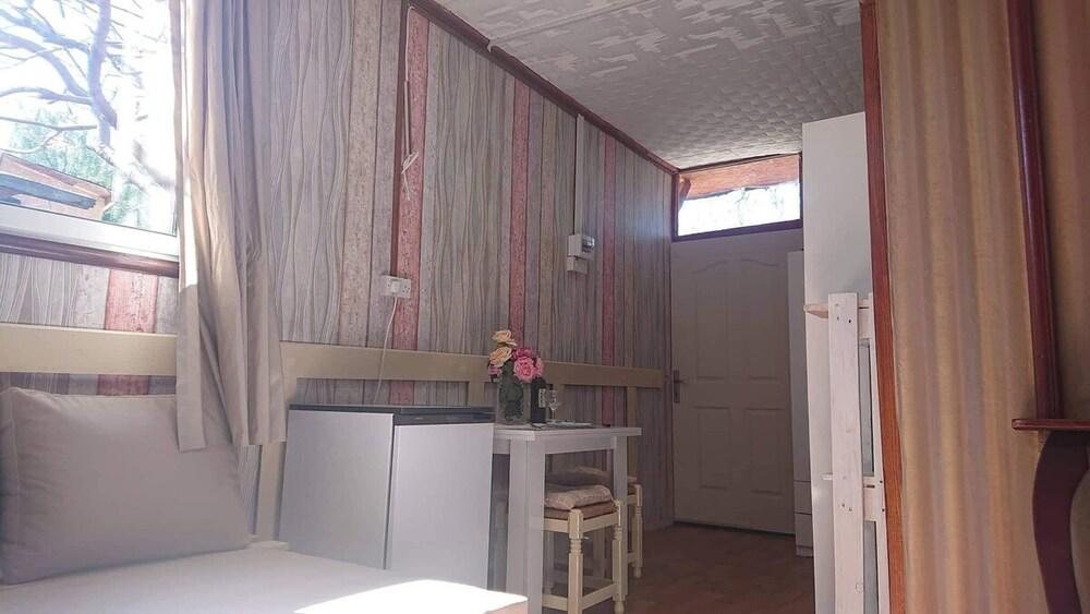 Green Bungalow