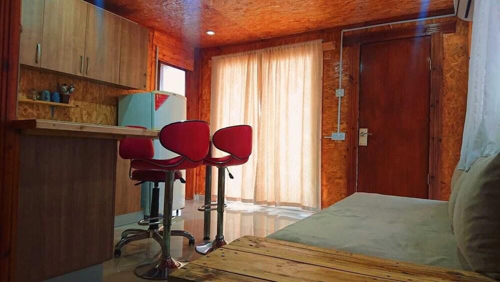 Green Bungalow