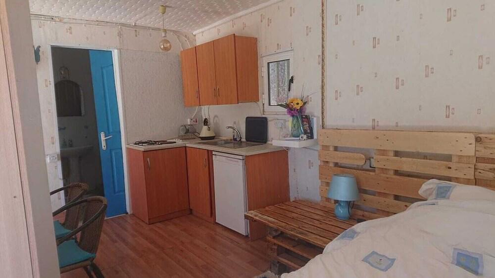 Green Bungalow