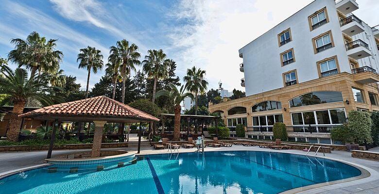 Hotel Pia Bella