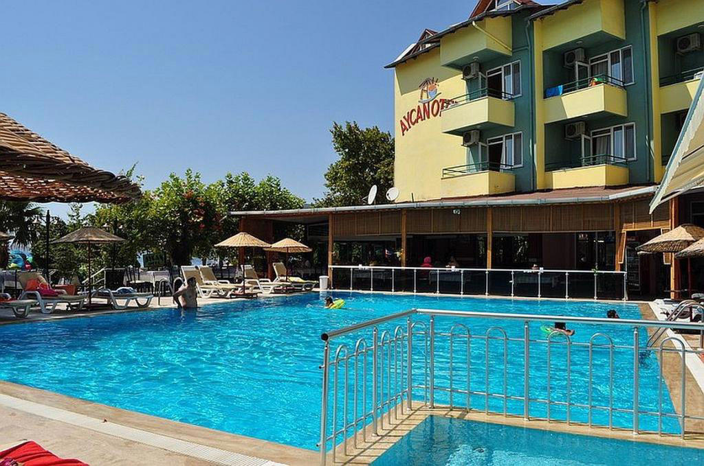 Aycan Hotel