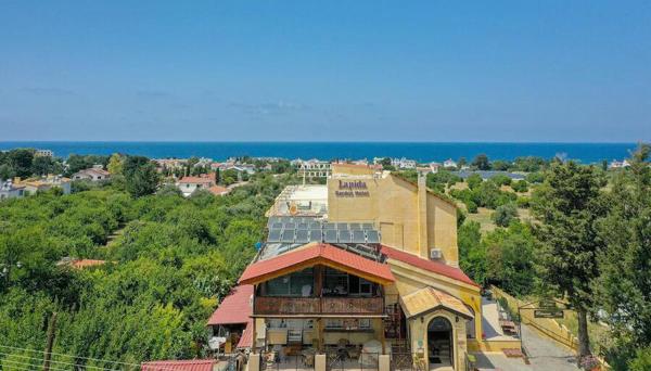 Lapida Hotel