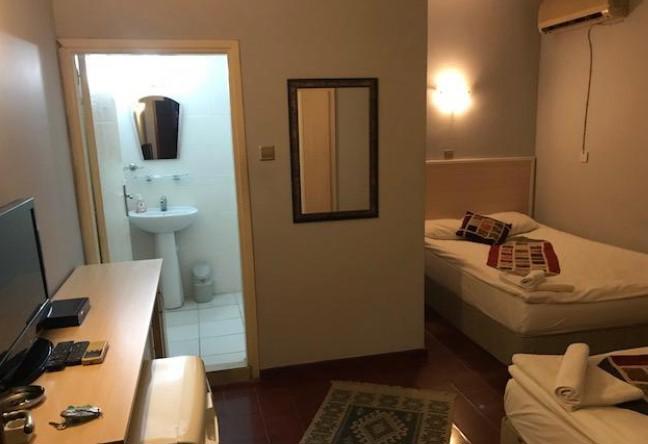 City Hotel