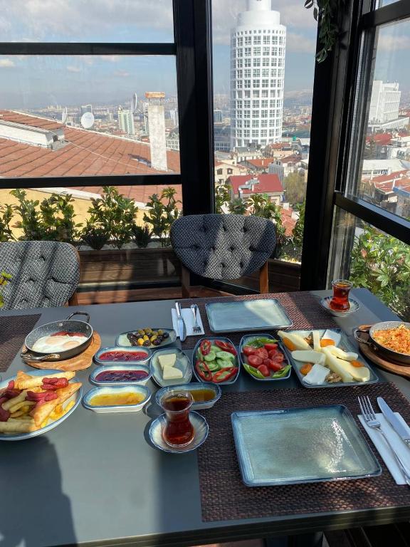 The Life Hotel