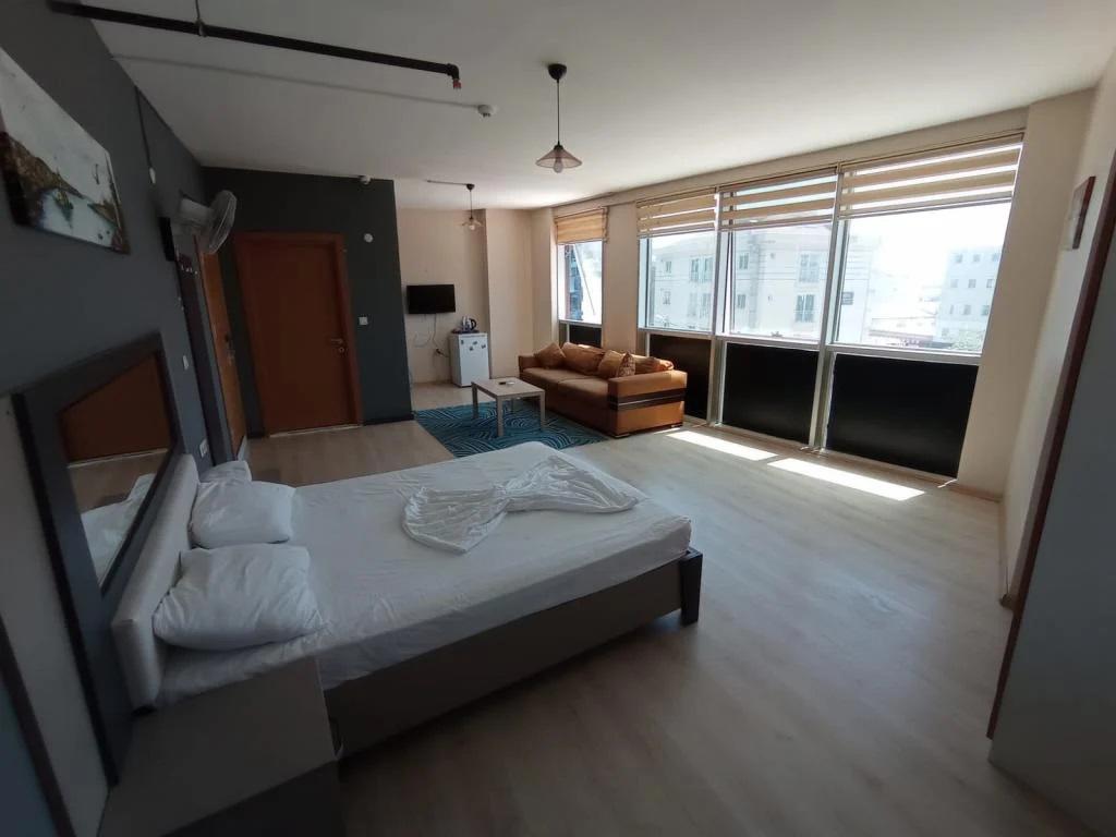 216 Hill Suites