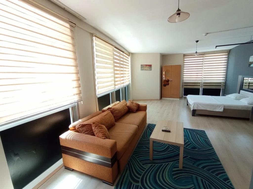 216 Hill Suites