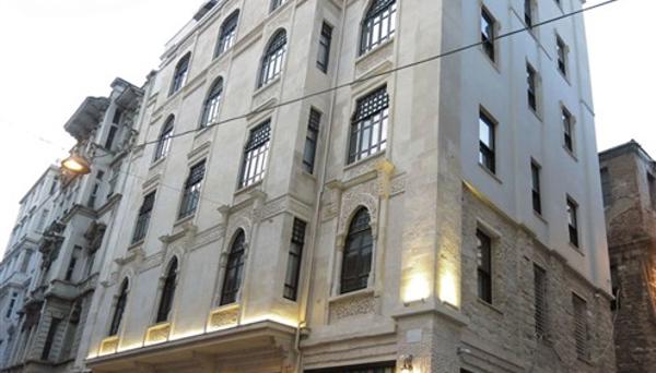 Galatahan Hotel