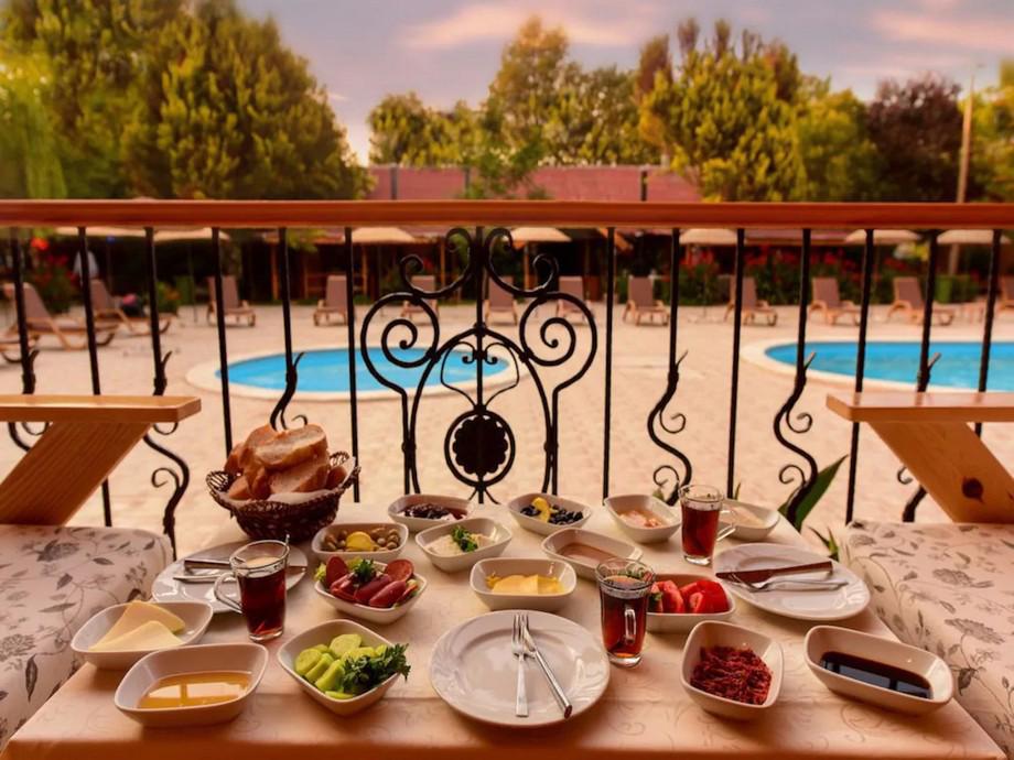 Yeldeğirmeni Bungalow Hotel