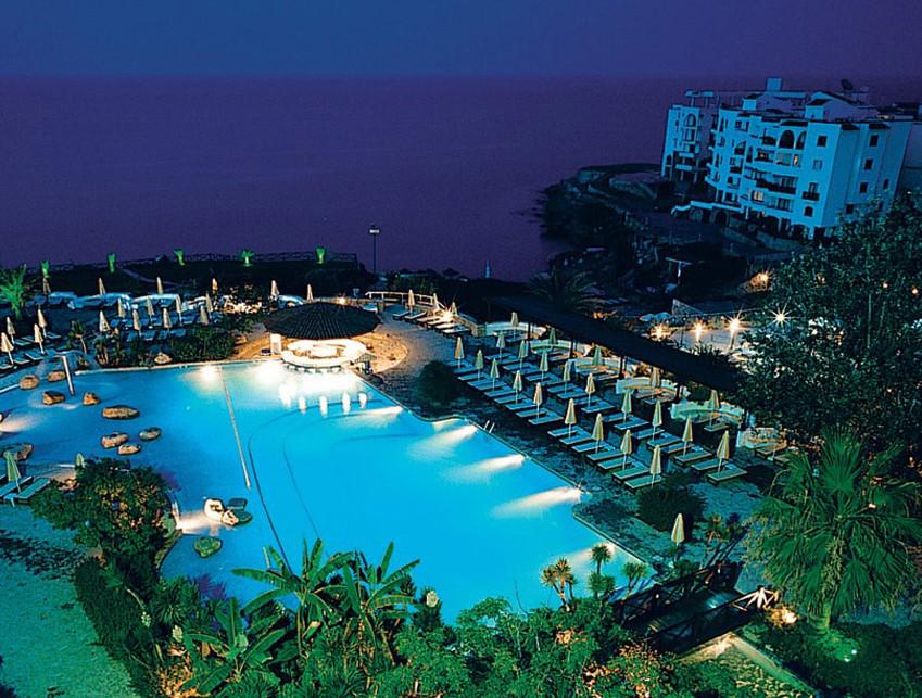 Jasmine Court Hotel