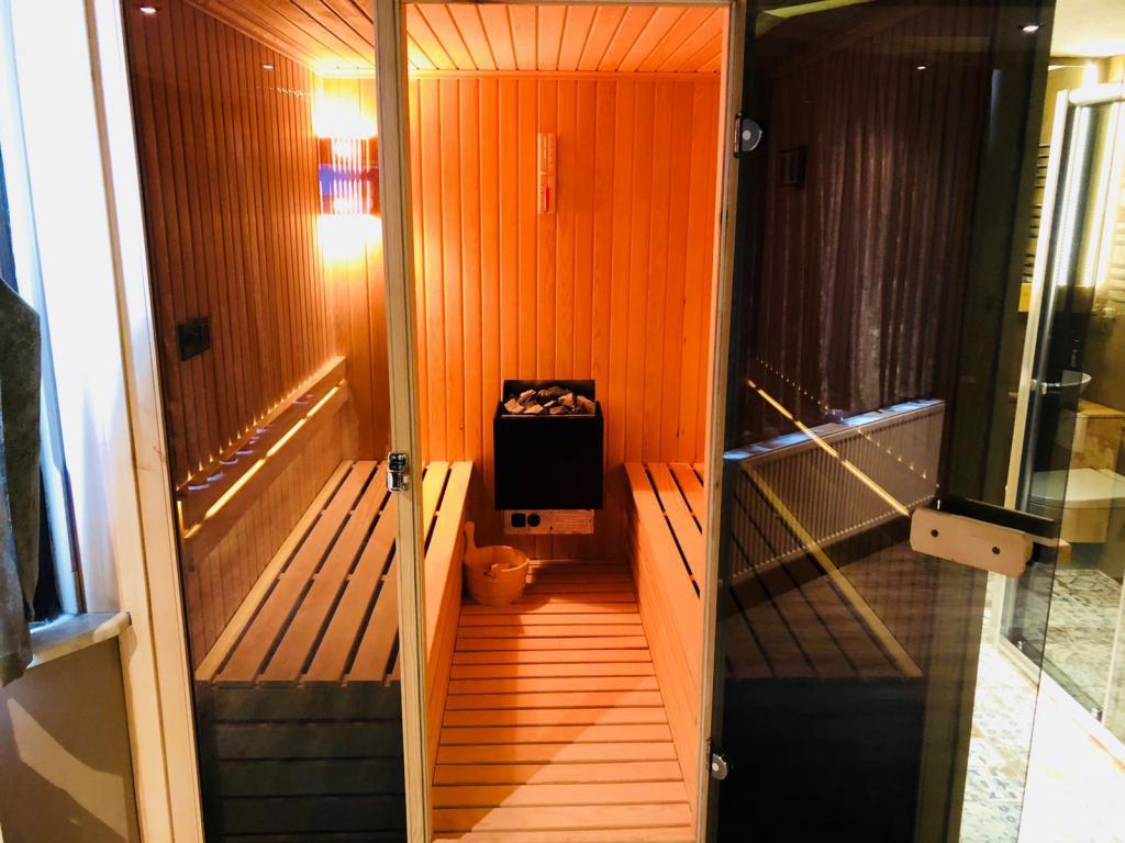 Velena Hotel
