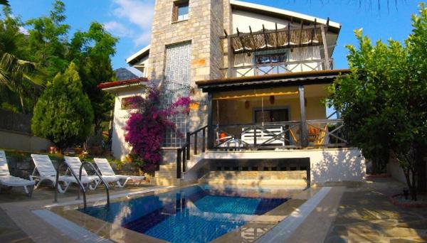 Villa Luna By Villa Safiya