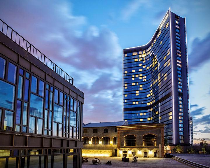 Hilton İstanbul Bomonti Hotel & Conference Center