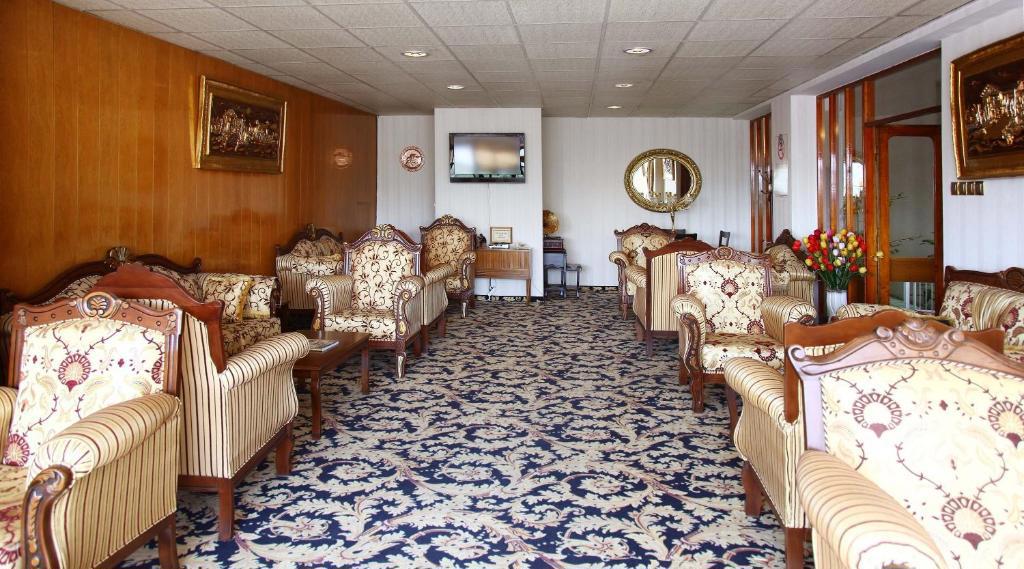 Otel Güleryüz