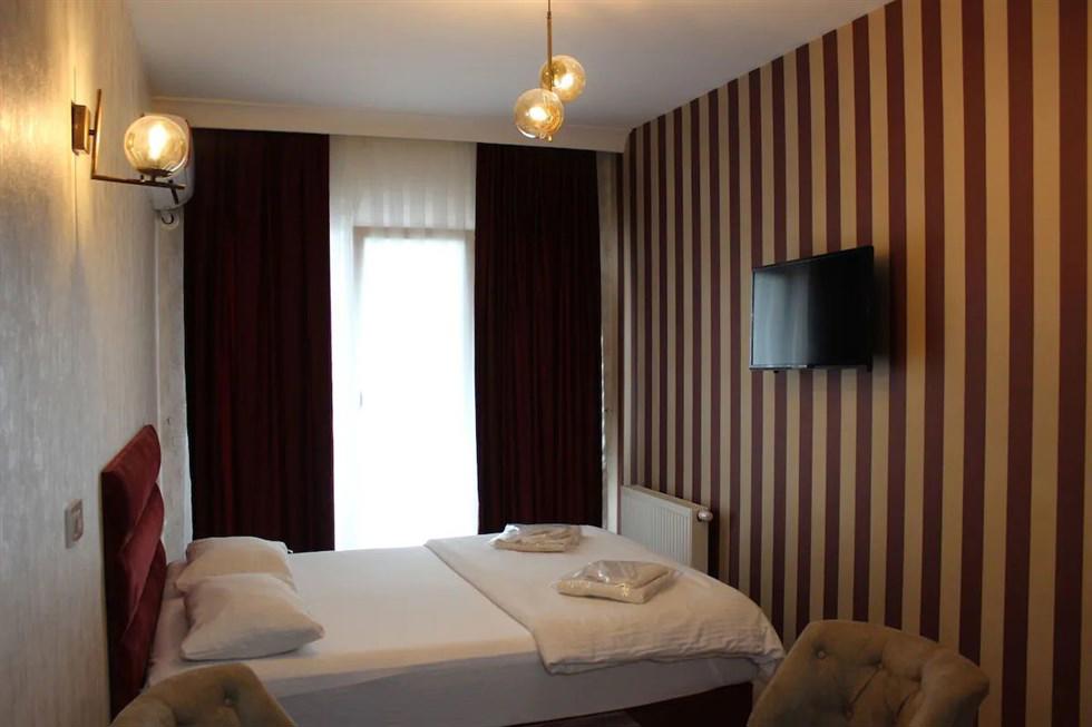Quars Suite