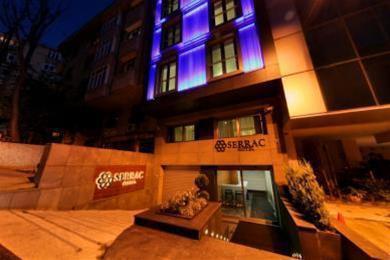 Nish İstanbul Suites Hotel