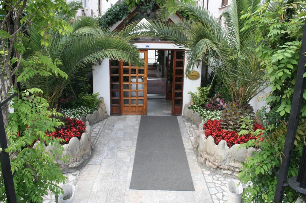 Diapolis Hotel