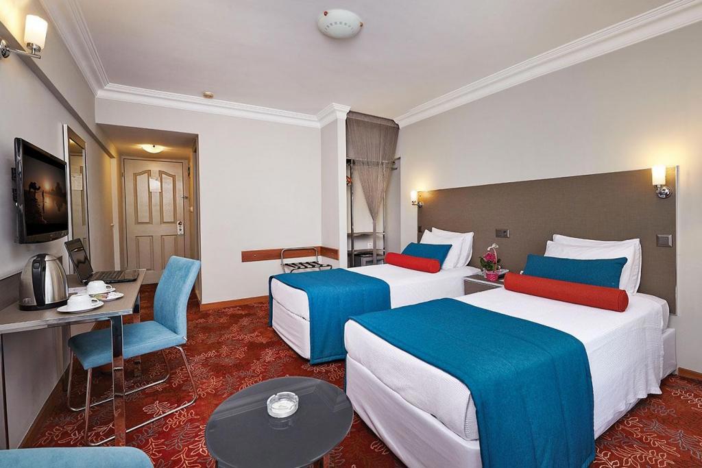Arma Hotel
