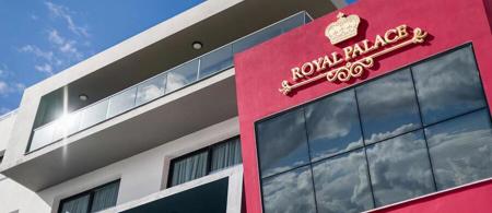 Royal Palace Hotel
