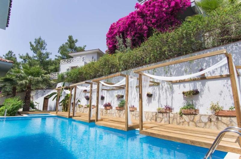 Villa Eslem by Villamnet