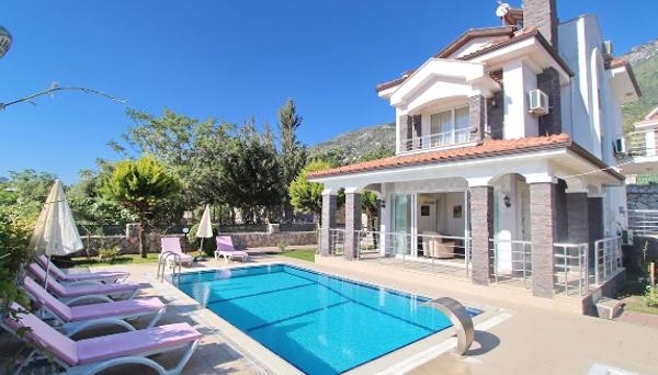 Arnna Villa 4 By Villa Buketi