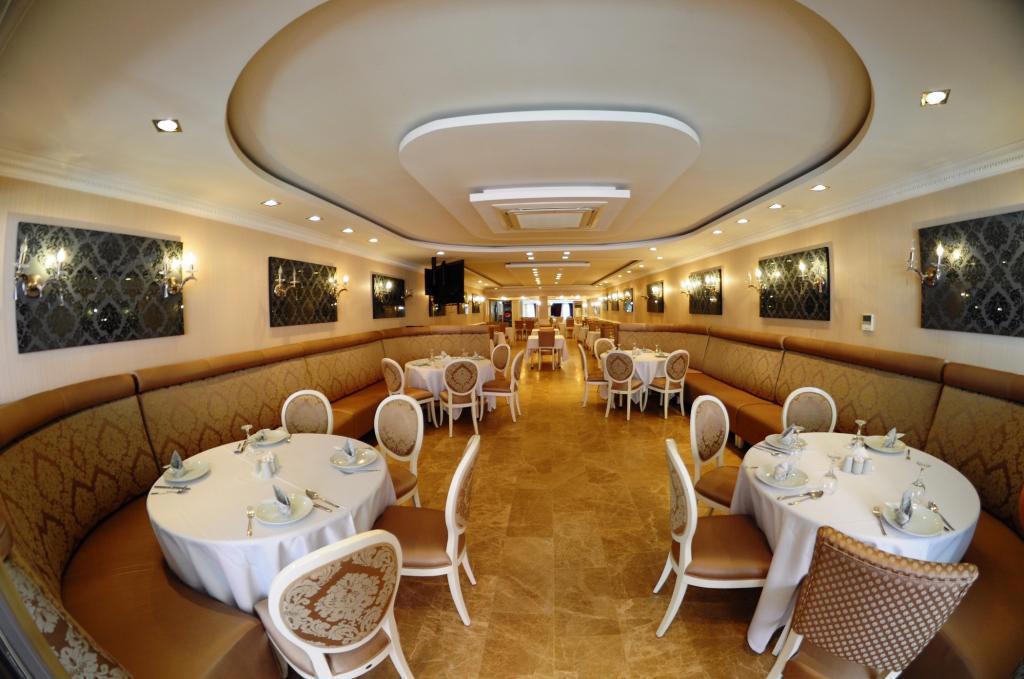 Saros Hotel