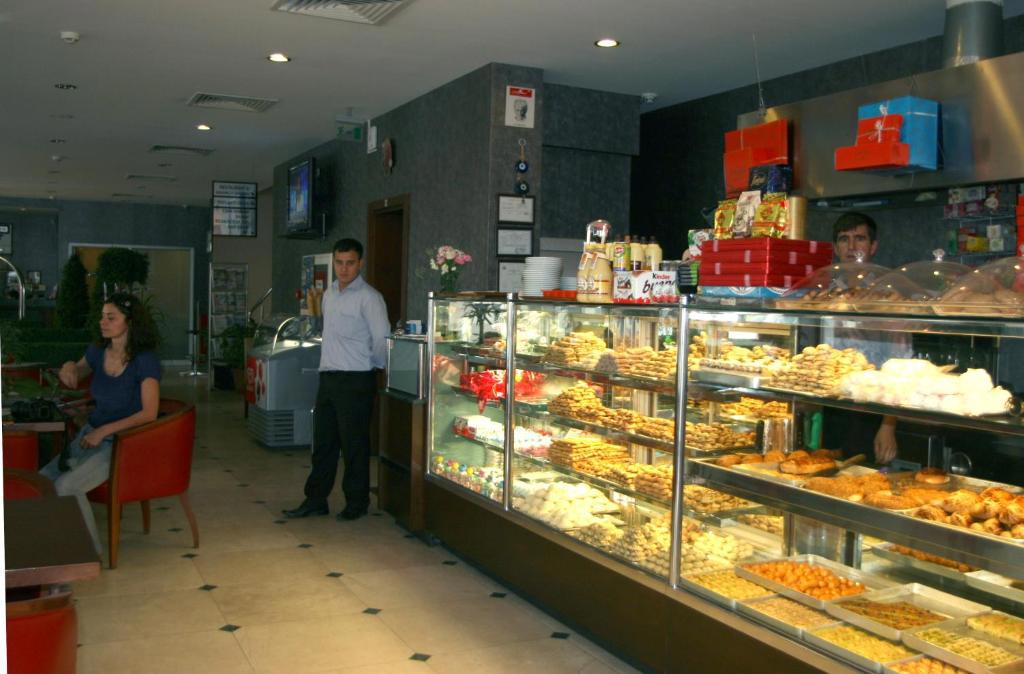 Cetin Hotel