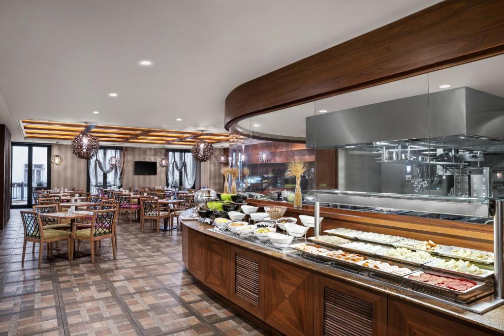DoubleTree by Hilton İstanbul Esentepe