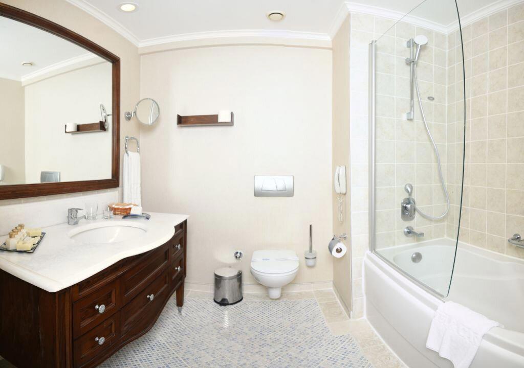 Rocks Hotel & Casino