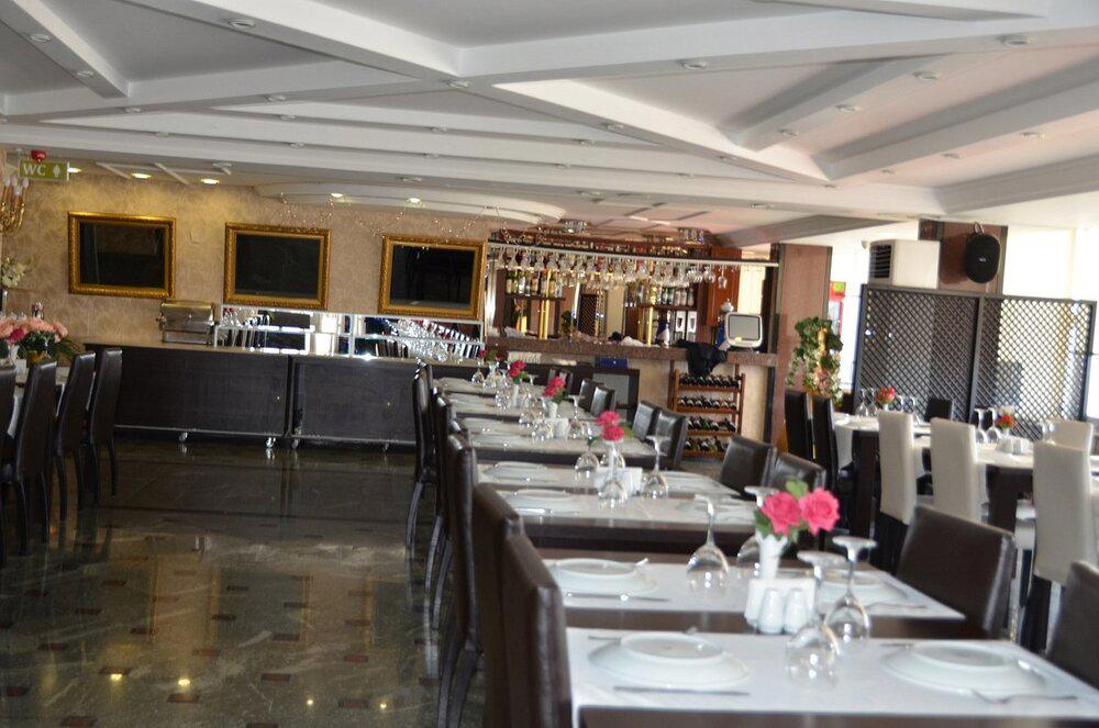 Saray Hotel