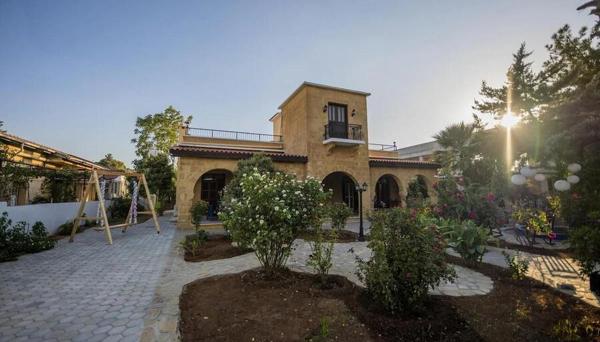 Nicosia Taskonak Hotel & Restaurant
