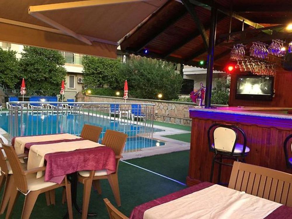 Club Ege Apart Hotel