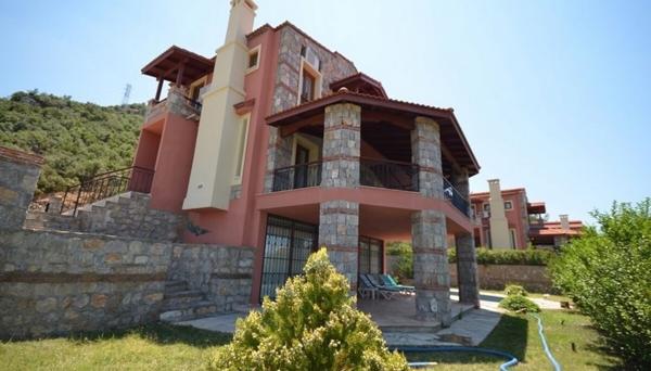 Villa Lotus