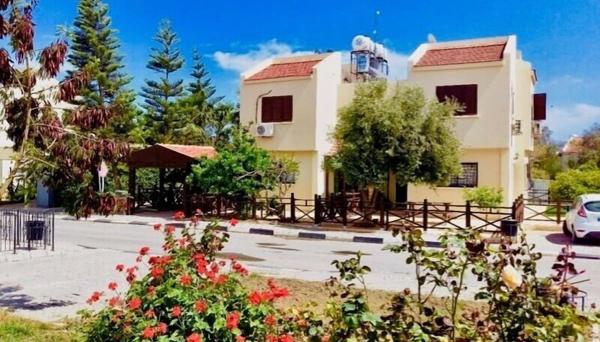 Bahceler Levent Sitesi Villa No 79