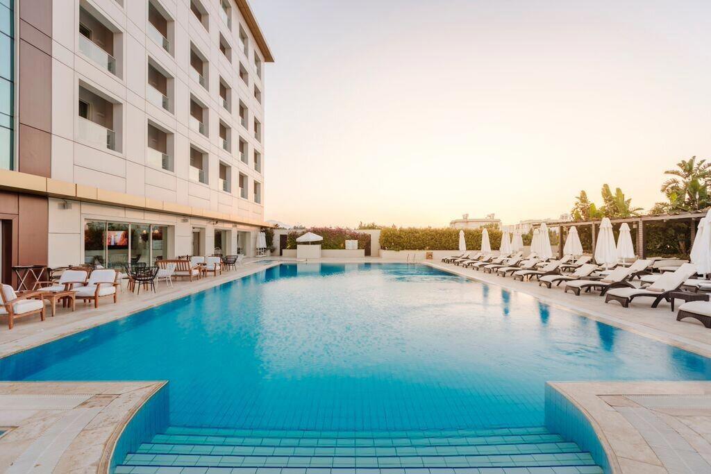 Grand Pasha Kyrenia Hotel & Spa