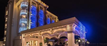 Les Ambassadeurs Hotel & Casino Marina