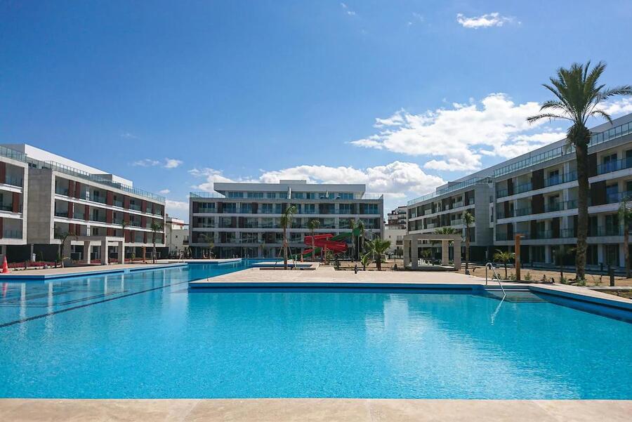 Courtyard Long Beach Holiday Resort