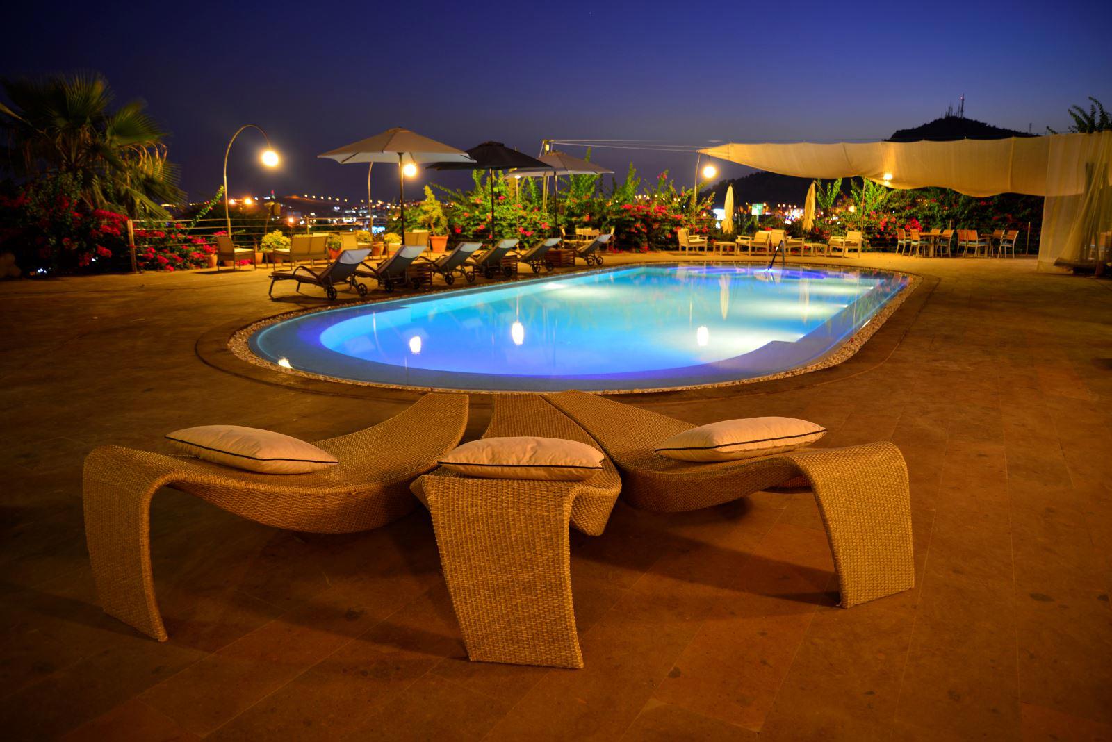 Lvzz Residences